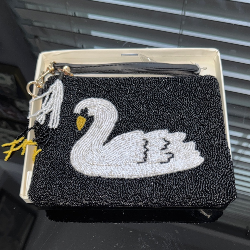 Sincerly Jules Black Beaded Swan Wristlet with White & Gold Detail